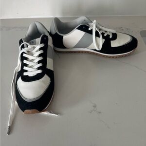 NWOT J. Crew Trainers